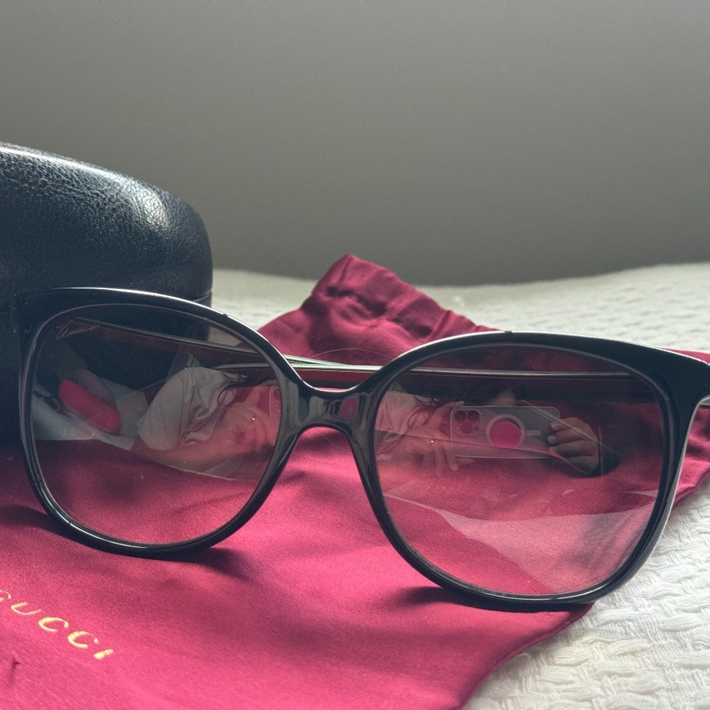 Gucci sunglasses